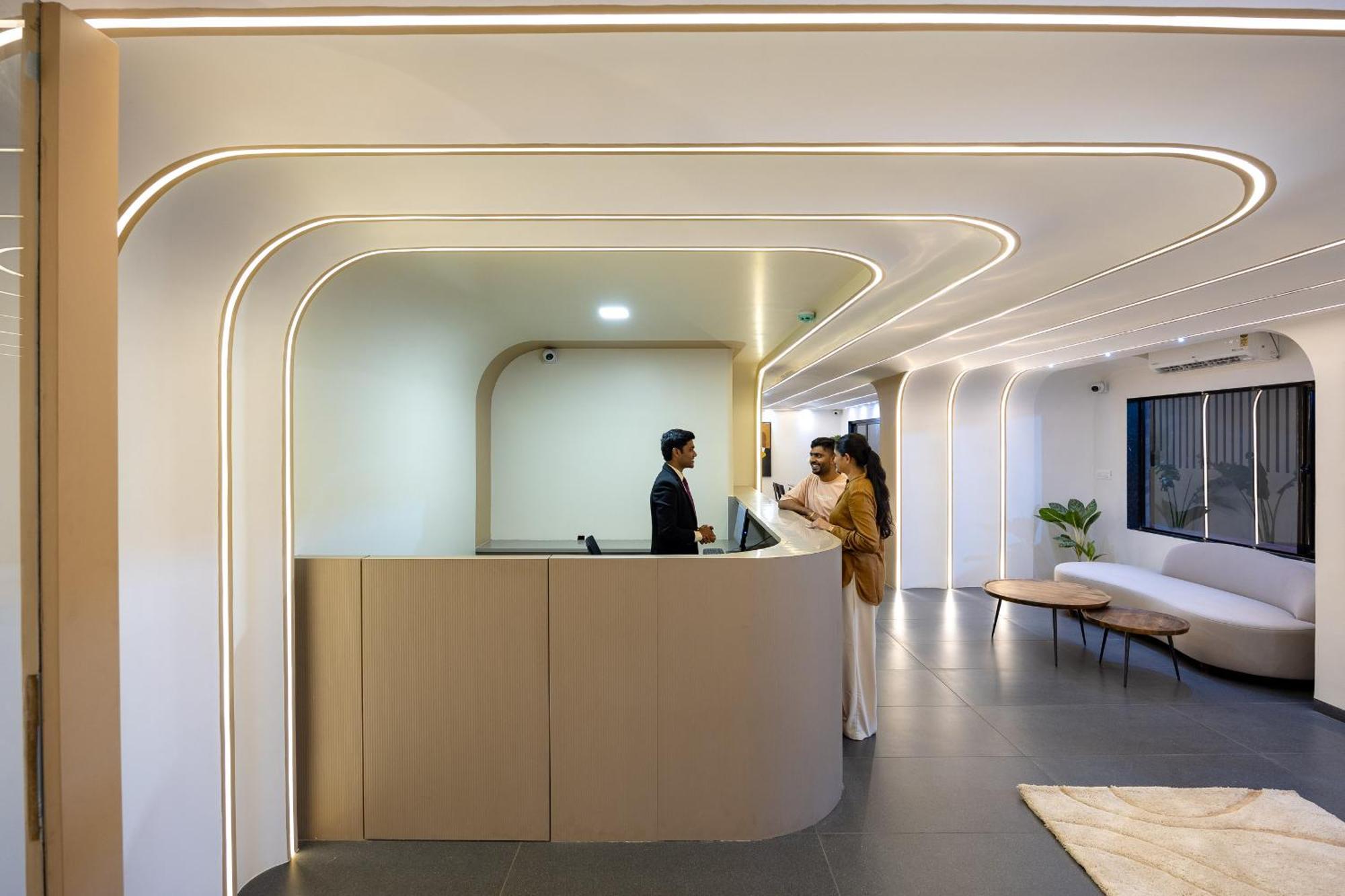 Saavi Suites ダマン エクステリア 写真